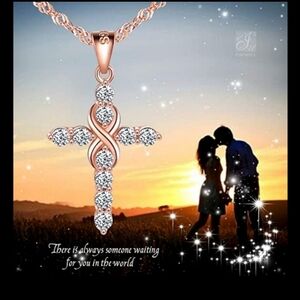 Rose gold plated 925 sterling silver necklace.